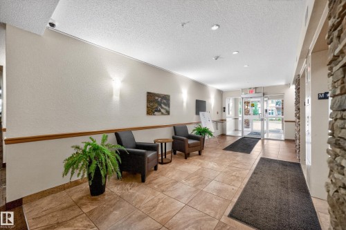 207 2045 Grantham Court, Edmonton, AB 