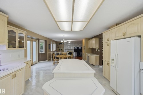 521 Estate Drive, Sherwood Park, AB 