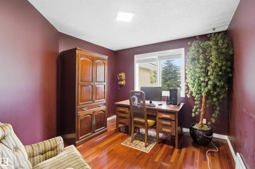 521 Estate Drive, Sherwood Park, AB 