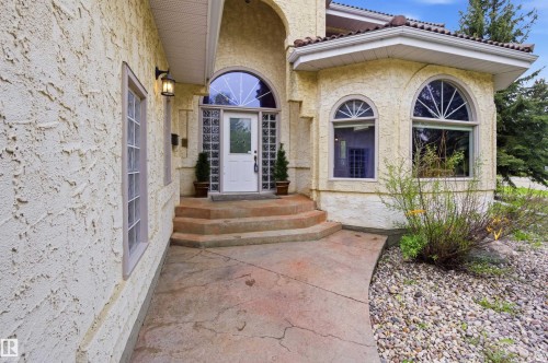 521 Estate Drive, Sherwood Park, AB 