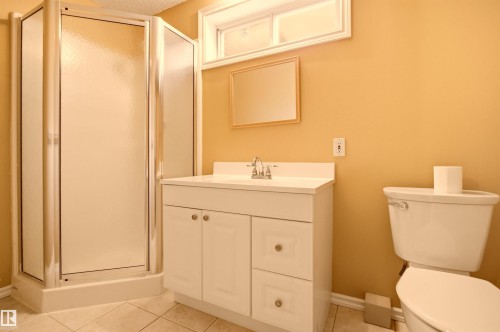 521 Estate Drive, Sherwood Park, AB 