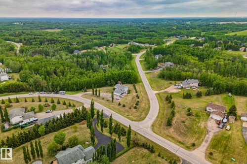 Residential properties situated on expansive lots with mature trees and paved roadways - 14 53122 Rge Road 14, Rural Parkland County, AB 