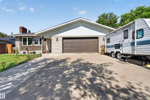 3 Alcott Crescent, St. Albert, AB 