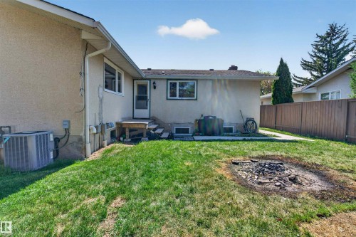 3 Alcott Crescent, St. Albert, AB 