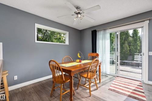 22 Meadowview Drive, Leduc, AB 