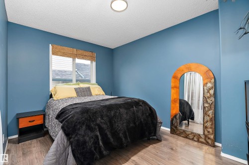 22 Meadowview Drive, Leduc, AB 