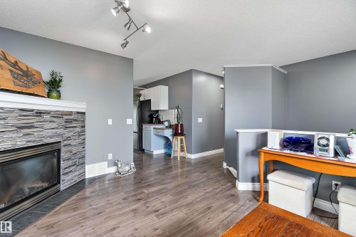 22 Meadowview Drive, Leduc, AB 