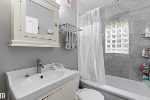 14007 104 Avenue, Edmonton, AB 