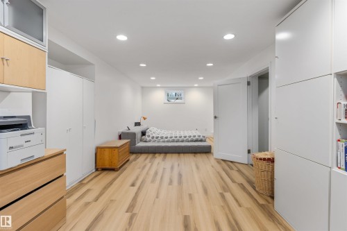 14007 104 Avenue, Edmonton, AB 