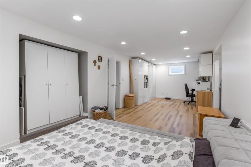 14007 104 Avenue, Edmonton, AB 