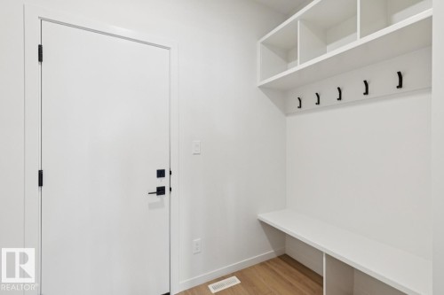 428 30 Street, Edmonton, AB 