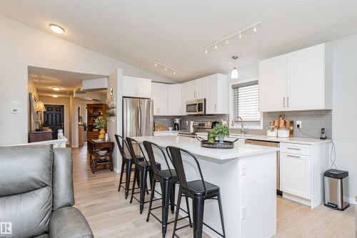 6 Estates Court, Sherwood Park, AB 
