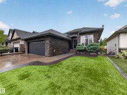 4044 CROWSNEST Crescent Sherwood Park, AB T8H 0G9