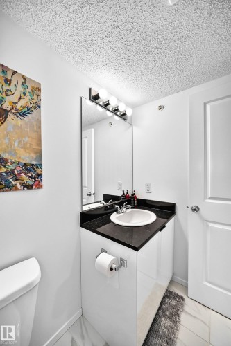 423 18126 77 Street, Edmonton, AB 