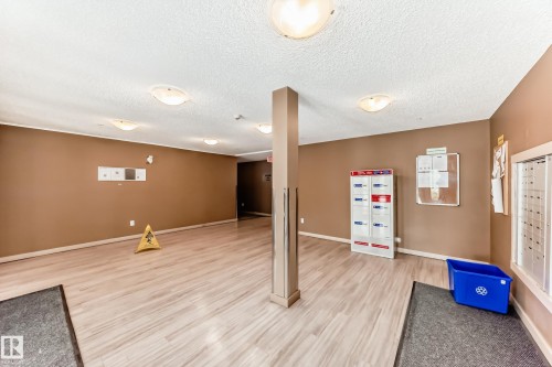 423 18126 77 Street, Edmonton, AB 