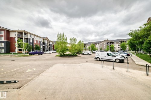 423 18126 77 Street, Edmonton, AB 