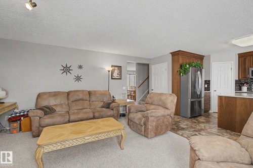4113 36A Avenue Nw, Edmonton, AB 