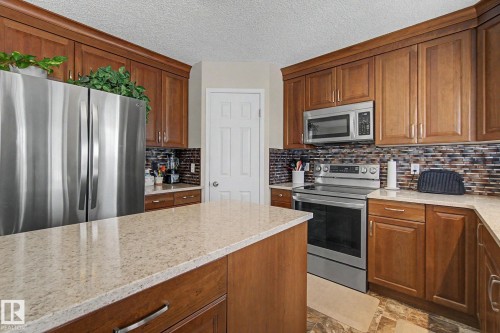 4113 36A Avenue Nw, Edmonton, AB 