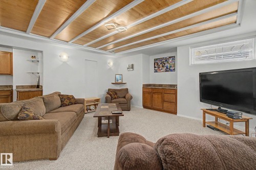 4113 36A Avenue Nw, Edmonton, AB 