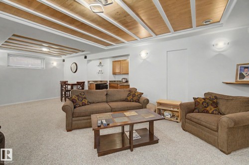 4113 36A Avenue Nw, Edmonton, AB 