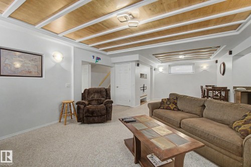 4113 36A Avenue Nw, Edmonton, AB 