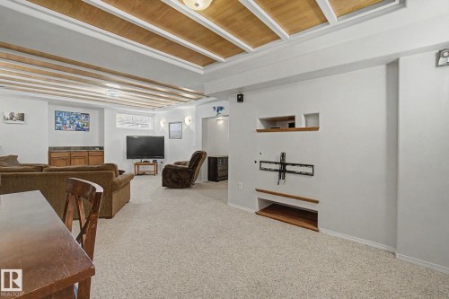 4113 36A Avenue Nw, Edmonton, AB 