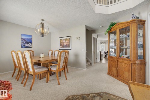 4113 36A Avenue Nw, Edmonton, AB 
