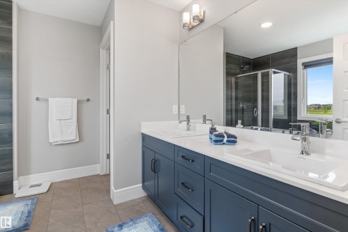 2933 Chokecherry Common, Edmonton, AB 