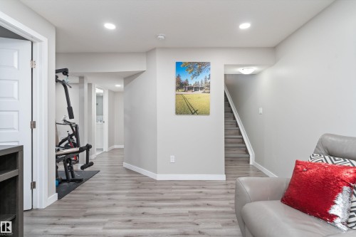 2933 Chokecherry Common, Edmonton, AB 