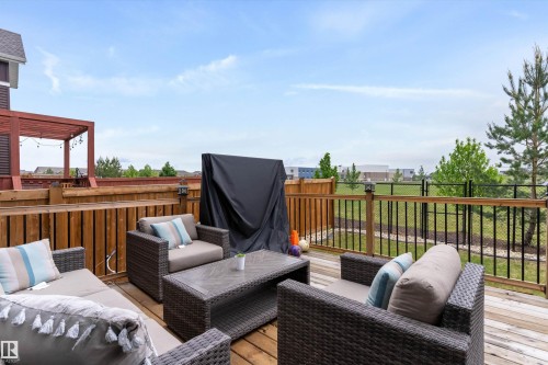 2933 Chokecherry Common, Edmonton, AB 