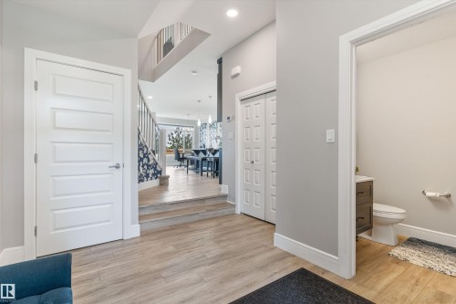 2933 Chokecherry Common, Edmonton, AB 