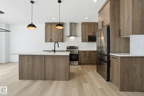 1405 Osprey Crest, Edmonton, AB 