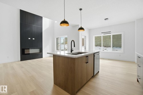 1405 Osprey Crest, Edmonton, AB 