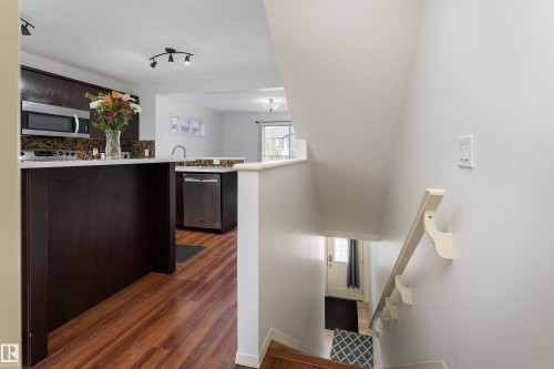 29 3751 12 Street, Edmonton, AB 