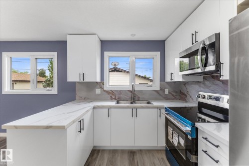 7311 137 Avenue, Edmonton, AB 