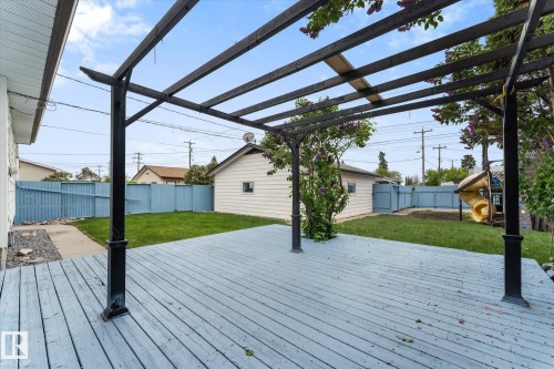 7311 137 Avenue, Edmonton, AB 