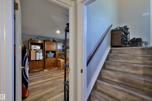 229 Parkview Drive, Wetaskiwin, AB 
