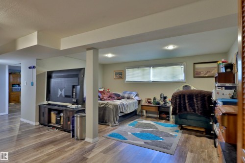 229 Parkview Drive, Wetaskiwin, AB 