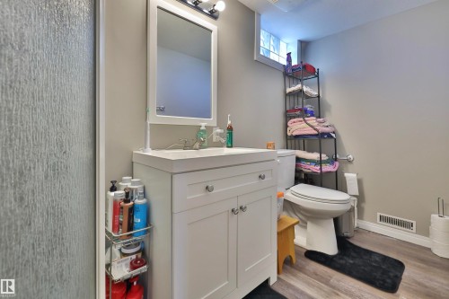 229 Parkview Drive, Wetaskiwin, AB 