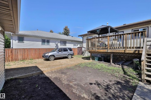 229 Parkview Drive, Wetaskiwin, AB 
