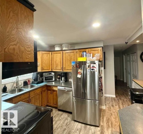 229 Parkview Drive, Wetaskiwin, AB 