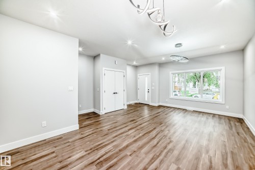 11170 73 Avenue Nw, Edmonton, AB 