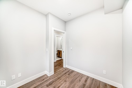 11170 73 Avenue Nw, Edmonton, AB 