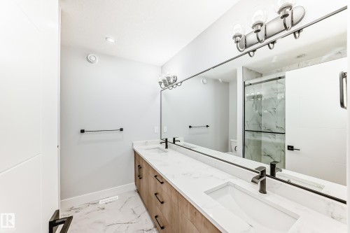 11170 73 Avenue Nw, Edmonton, AB 