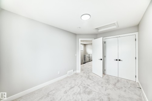 11170 73 Avenue Nw, Edmonton, AB 