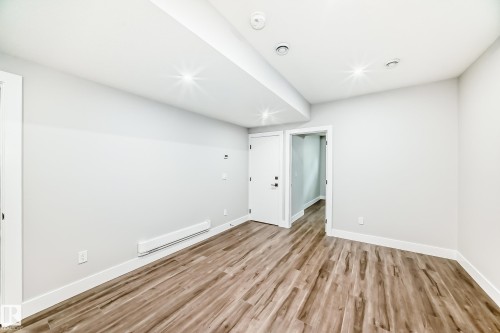 11170 73 Avenue Nw, Edmonton, AB 