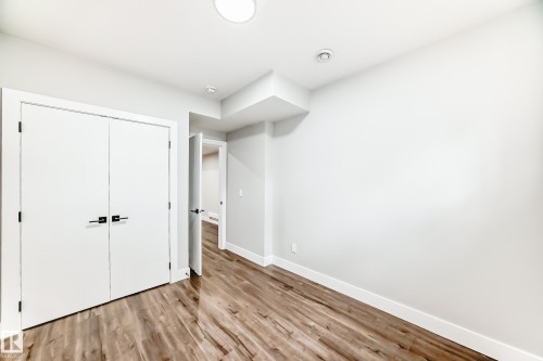 11170 73 Avenue Nw, Edmonton, AB 