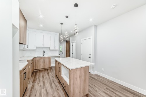 11170 73 Avenue Nw, Edmonton, AB 