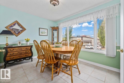 9808 108A, Fort Saskatchewan, AB - Indoor Photo Showing Dining Room