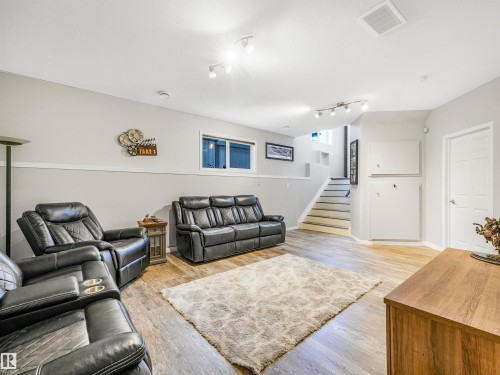 105 Rue Moreau, Beaumont, AB 
